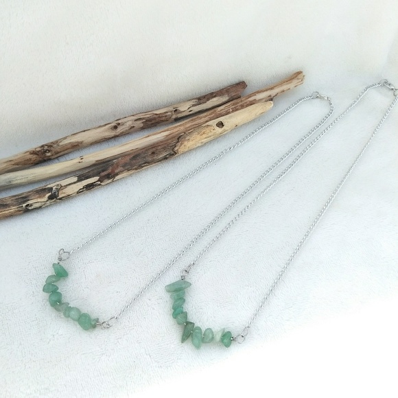 2/$25🌞Gemstone Necklace - Aventurine - Picture 3 of 5